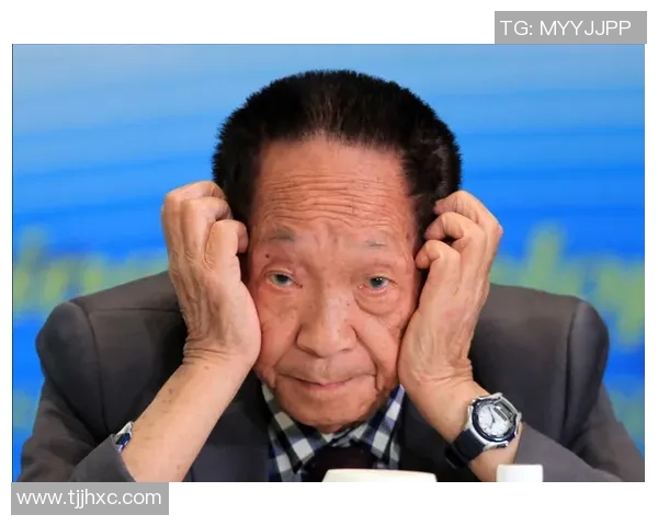 足球明星背后的真实身份揭秘他们的真名与绰号之间的故事